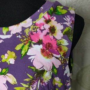 NWT Agnes & Dora Floral Tiered Tunic, sleeveless